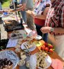 Köstlichkeiten beim dt.-tsch. Nachbarschaftsfest 2025 (Foto: J. Pollakis)